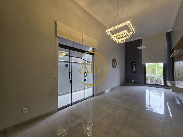 Casa para Venda em Ribeirão Preto - 2